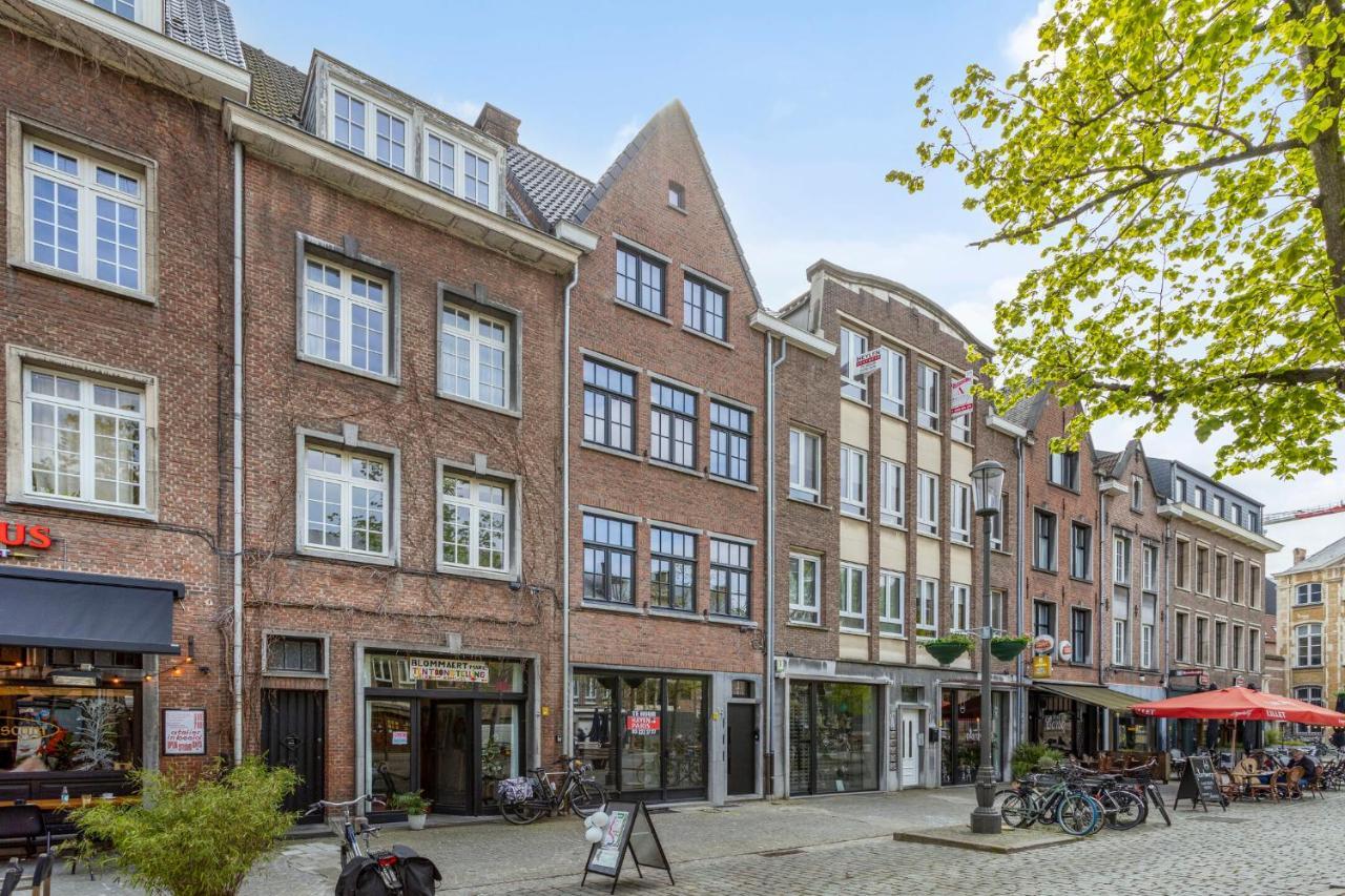 Vrijdagmarkt By Lit D'Art Antuérpia Exterior foto