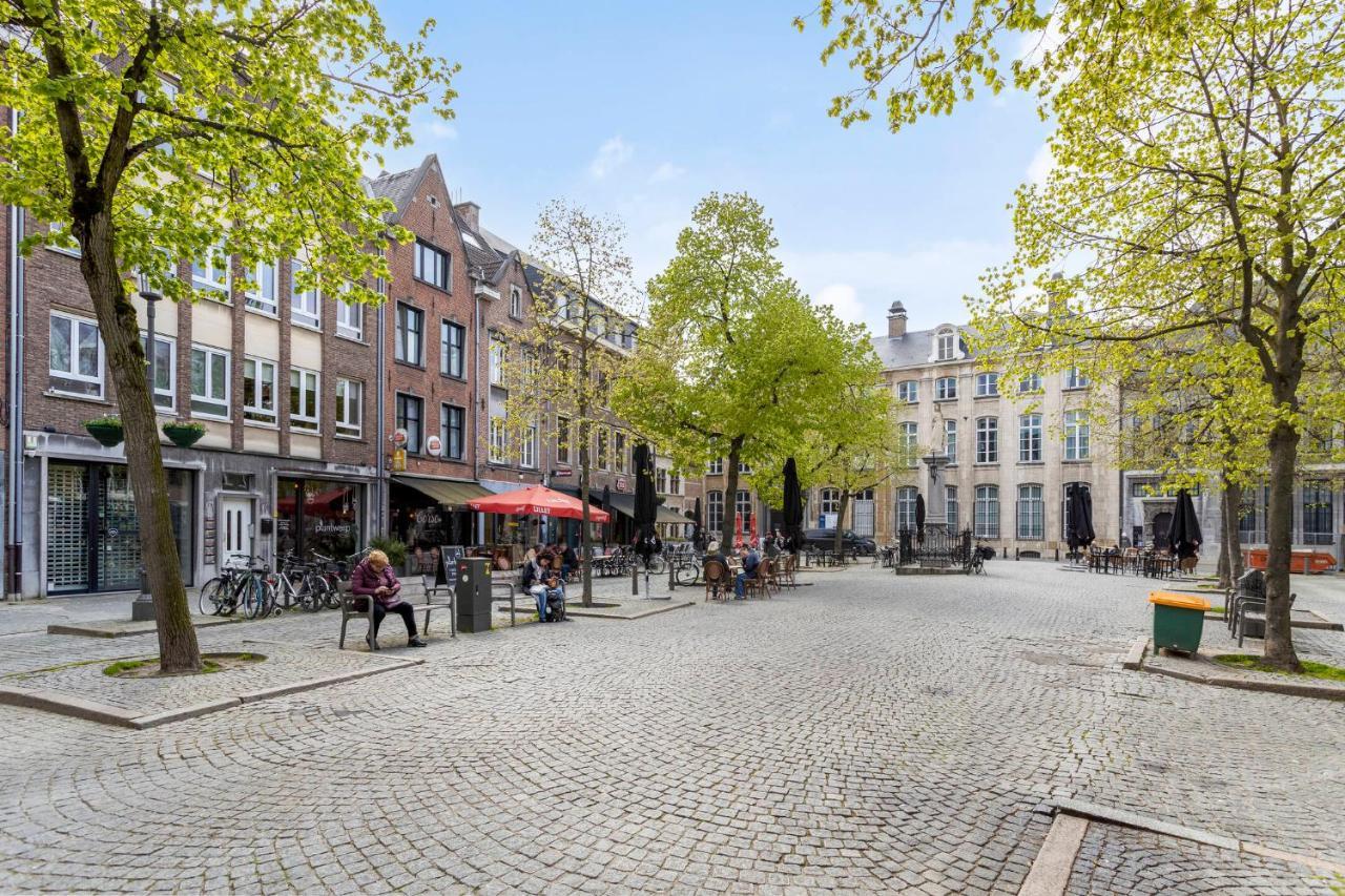 Vrijdagmarkt By Lit D'Art Antuérpia Exterior foto