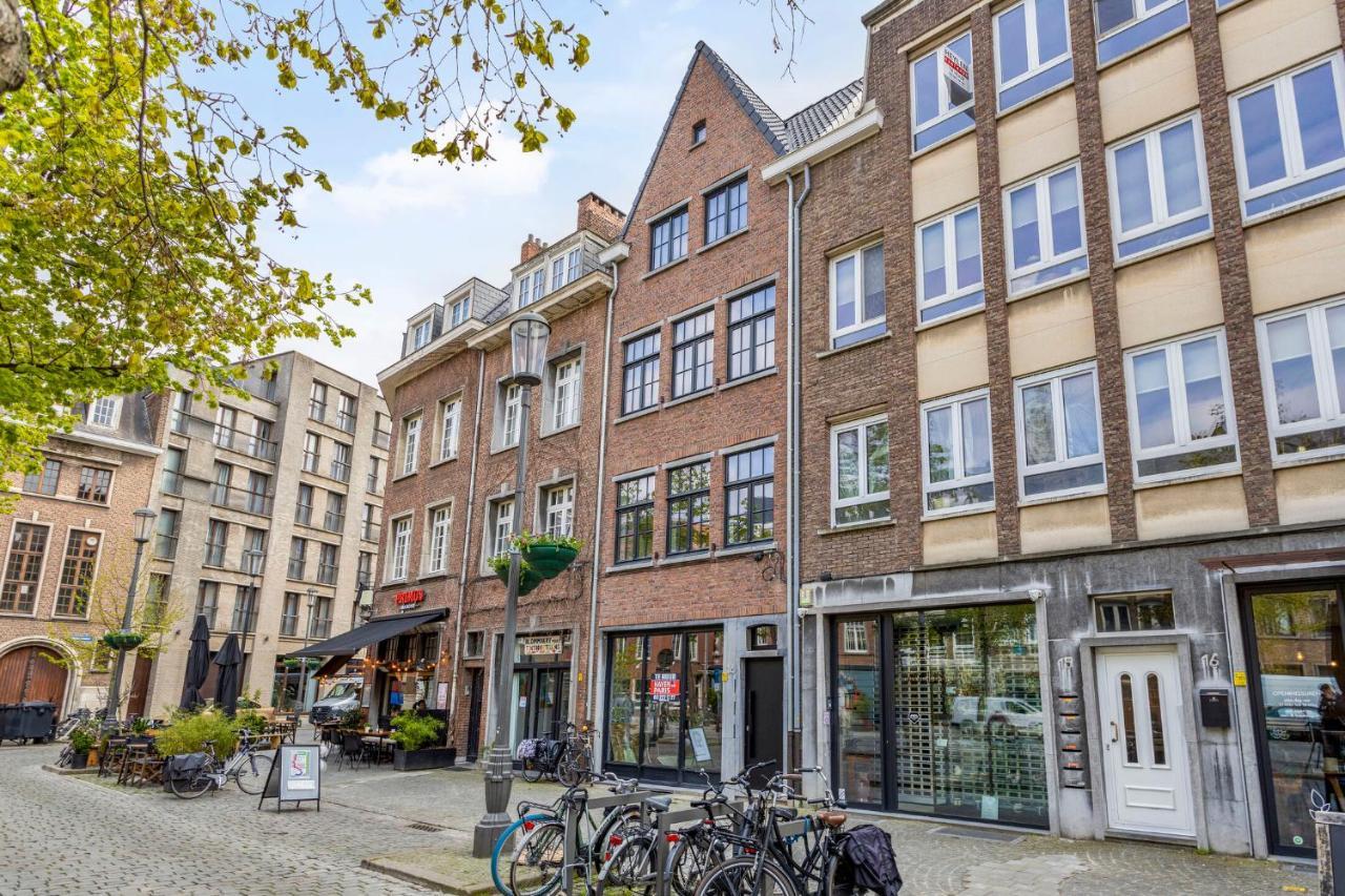 Vrijdagmarkt By Lit D'Art Antuérpia Exterior foto